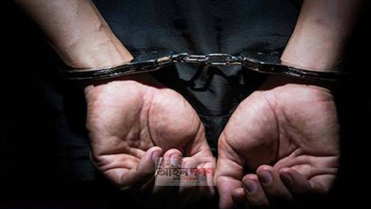 ধর্ষণে অভিযুক্তকে আটক, ইট নিক্ষেপে ওসি আহত