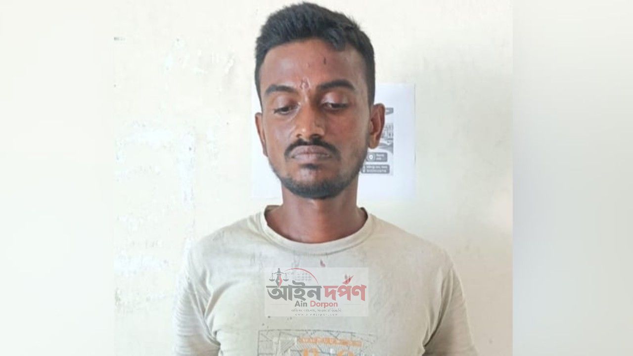 নেশার টাকা না পেয়ে কাস্তে দিয়ে মায়ের গলা কাটল ছেলে